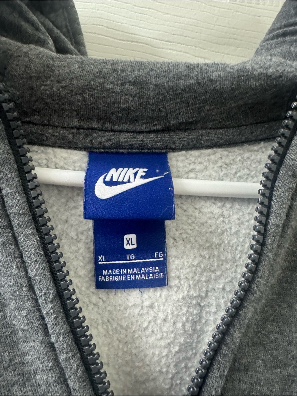 Nike Unisex Charcoal Gray Quarter-Zip Hoodie - Picture 3 of 3